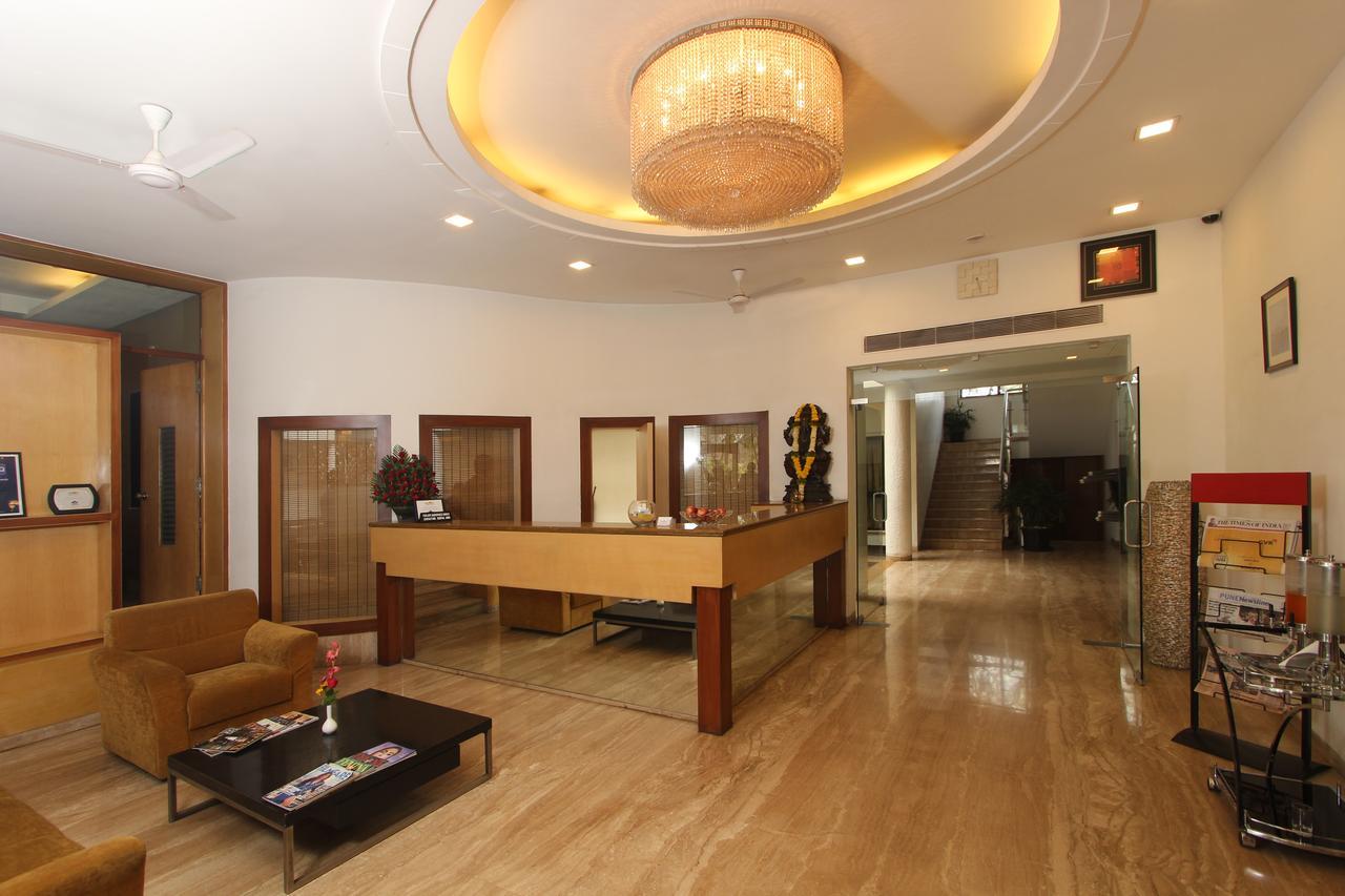Hotel Phoenix Koregaon Park Pune Exterior foto