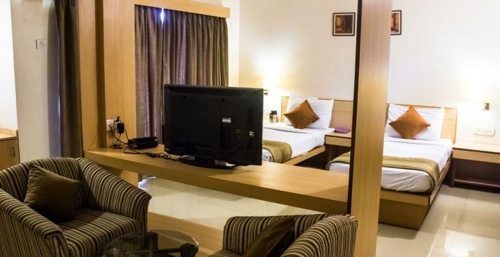 Hotel Phoenix Koregaon Park Pune Exterior foto