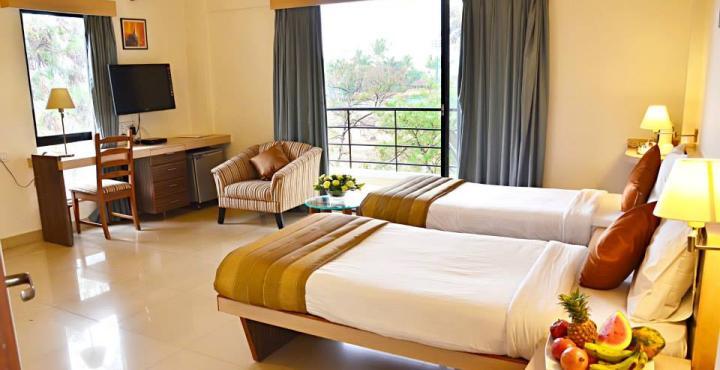 Hotel Phoenix Koregaon Park Pune Exterior foto
